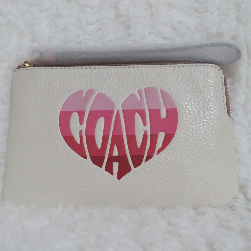 Coach Striped Heart Motif Corner Zip Wristlet (Chalk)